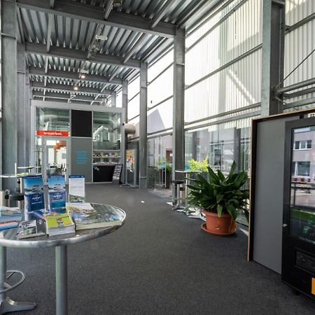 Hotel Orange Wings Krems Esterno foto