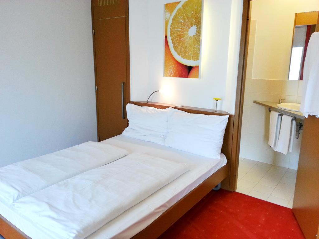 Hotel Orange Wings Krems Camera foto